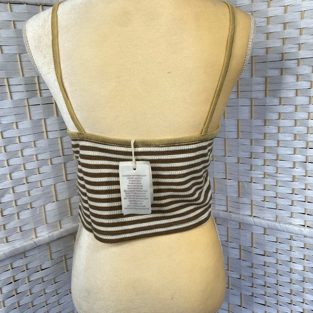 NWT Hem & Thread Thermal Stripe Tank - Picture 11 of 12